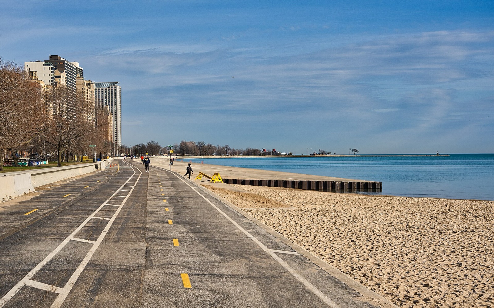 Lakefront Trail running beside Oak Street Beach and Lake Michigan